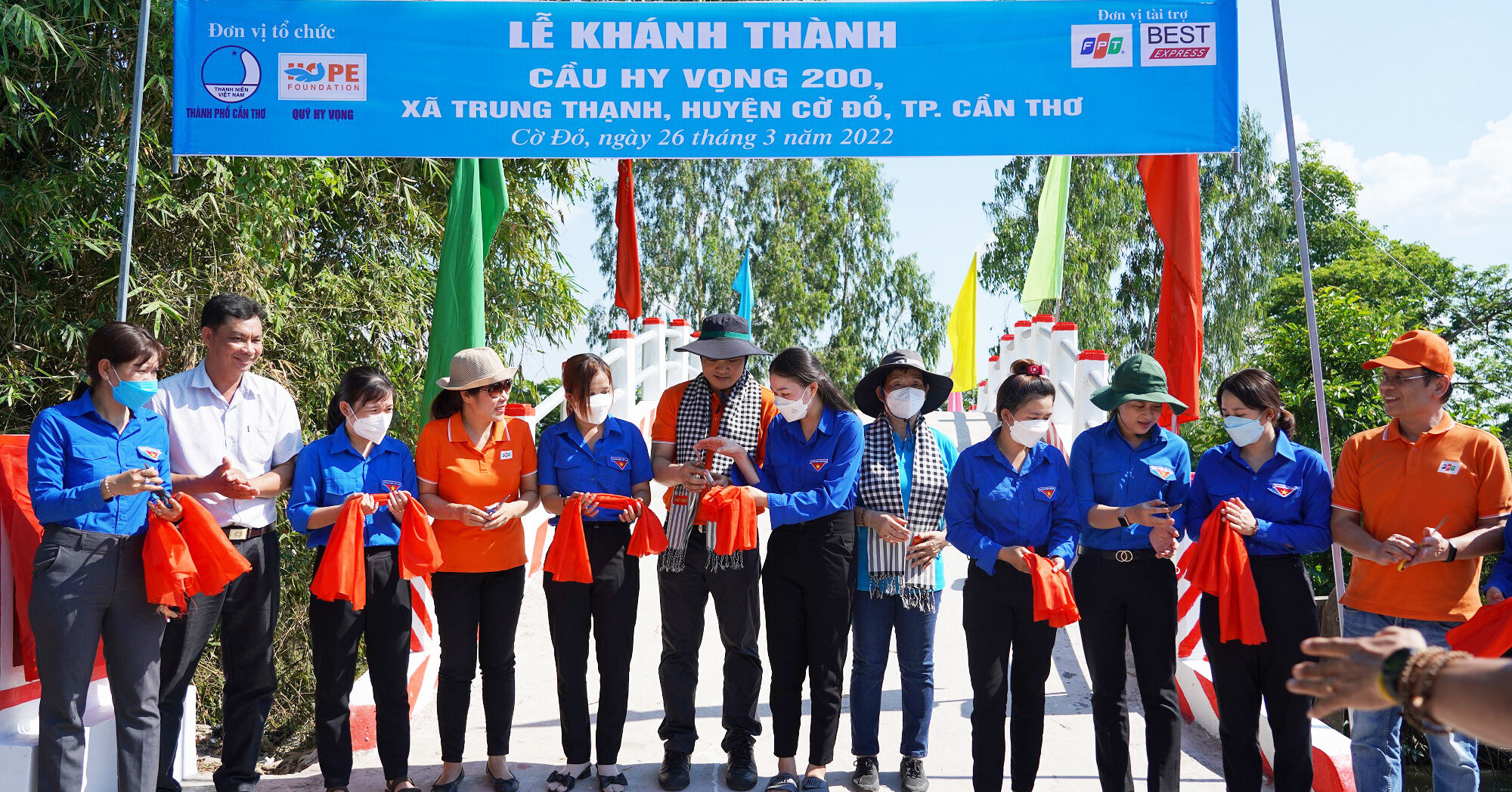 Cần Thơ: Khánh thành 4 cây cầu Hy Vọng và triển khai chương trình “Chung tay cùng bạn đến Trường Hy Vọng”