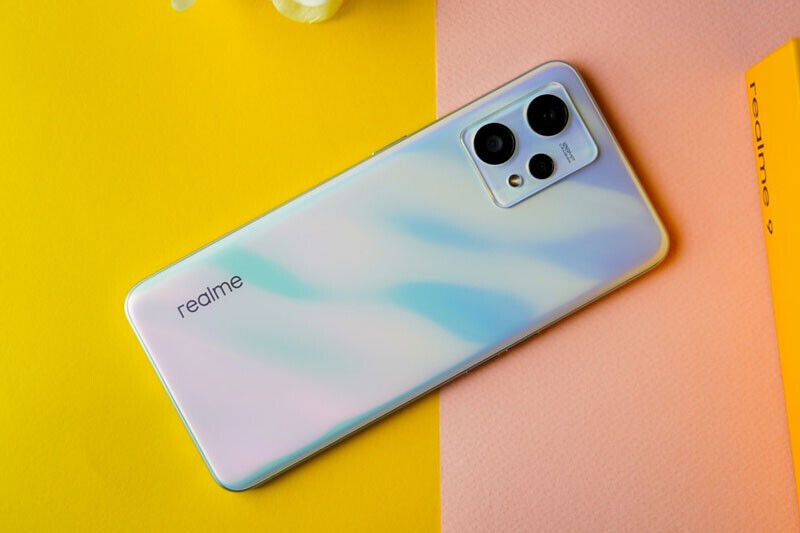 Realme-9-4G-4.jpg