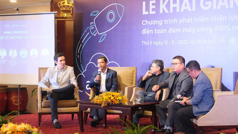 AI Education và Cloud Kinetics ra mắt chương trình đào tạo kỹ năng điện toán đám mây AWS re/Start miễn phí tại Việt Nam