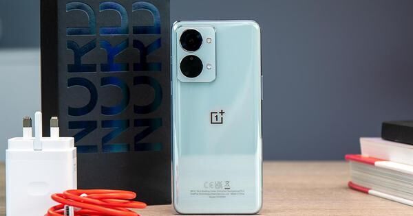 OnePlus Nord 2T chính thức ra mắt, giá 9.7 triệu đồng