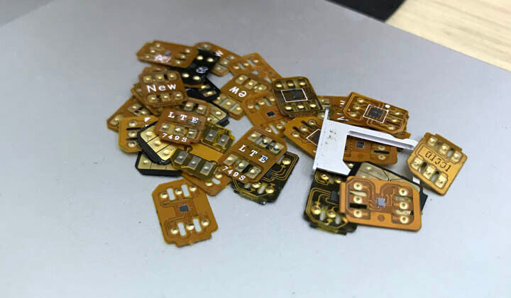 SIM ghép 'mất thiêng', người chơi iPhone lock lại xôn xao