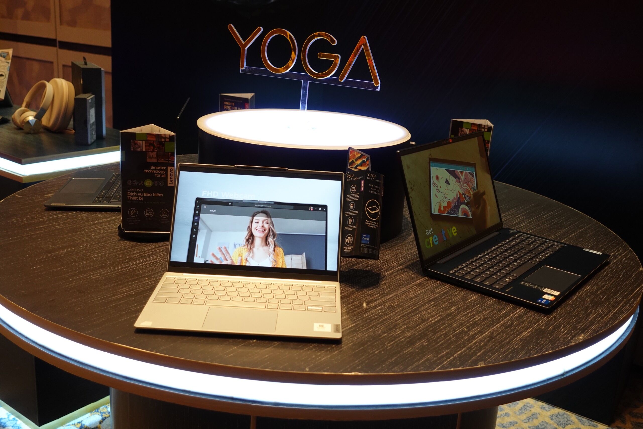 Lenovo ra mắt bộ sưu tập laptop Yoga cao cấp mới, giúp người dùng thăng hoa theo cách của mình