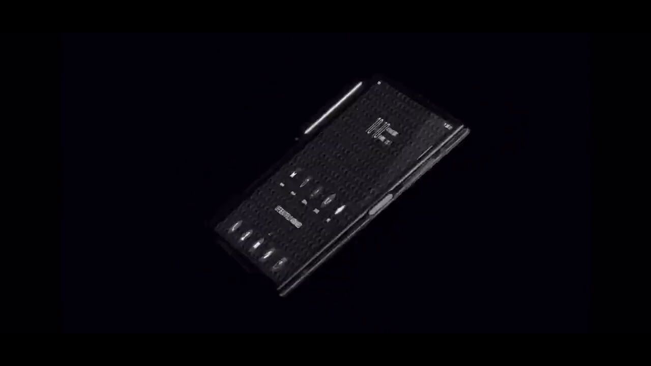 Ayxta Fold - smartphone màn hình gập của Vertu