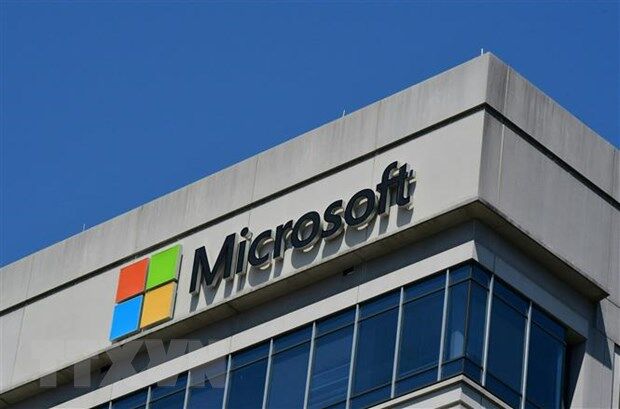 Microsoft thu hẹp hoạt động kinh doanh tại Nga