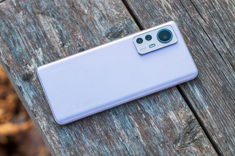 Xiaomi-12-5G-giam-gia-3.jpg