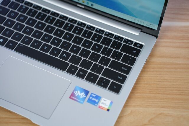 Honor MagicBook 14 ra mắt: Thiết kế giống MacBook, chip Ryzen 6000/Intel Gen 12, giá từ 18 triệu đồng - Ảnh 3. Honor MagicBook 14 ra mắt: Thiết kế giống MacBook, chip Ryzen 6000/Intel Gen 12, giá từ 18 triệu đồng - Ảnh 3.