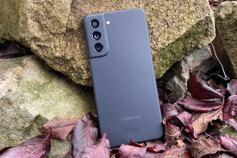 samsung-galaxy-s21-fe-5g-giam-gia-4.jpg