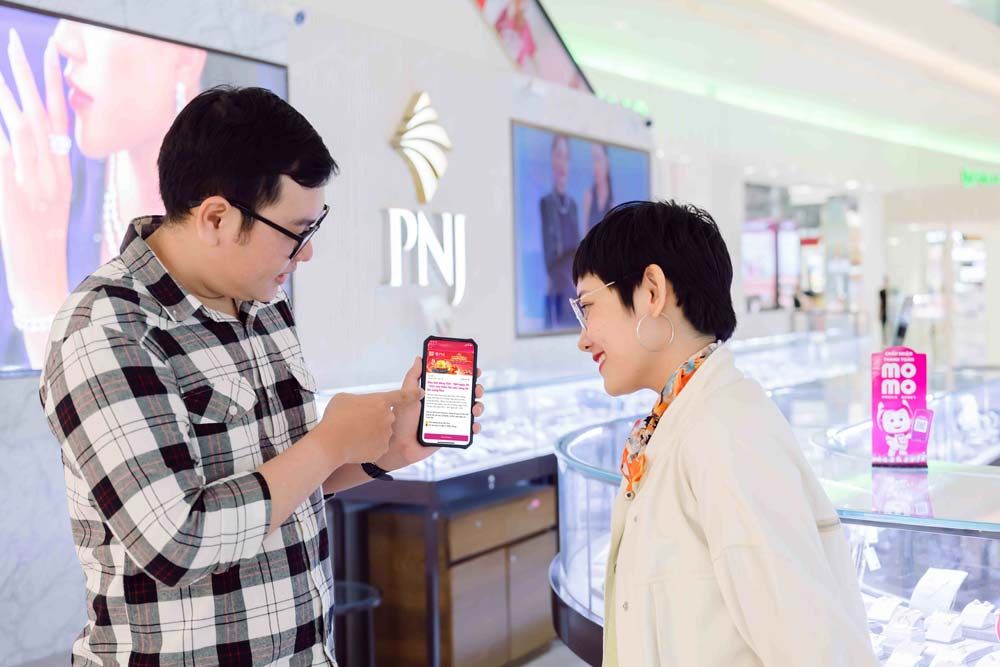  "săn vàng" PNJ ngày Vía Thần Tài mà không phải xếp hàng