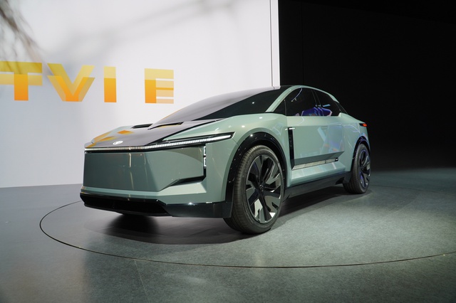 Toyota FT-3e: Ô tô điện 'ngập tràn' màn hình