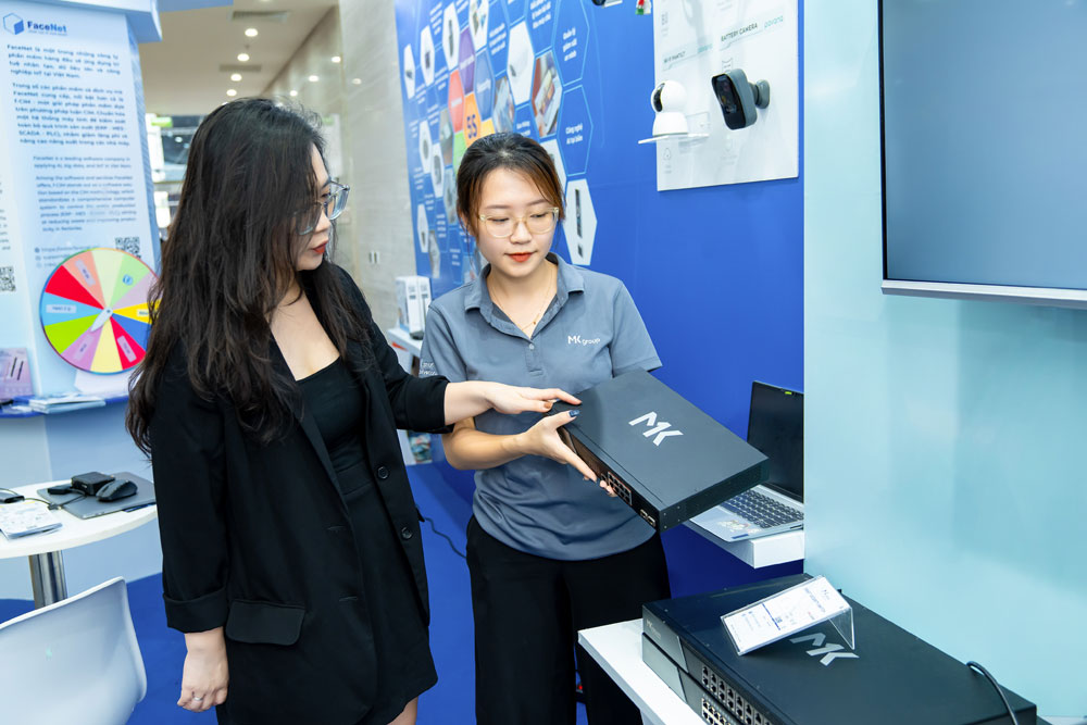DN Việt chung tay sản xuất thiết bị mạng Make in Vietnam