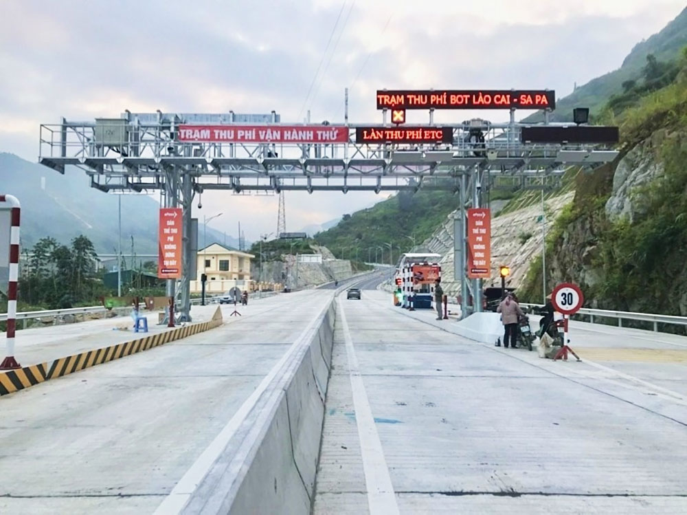 ePass giúp rút ngắn thời gian từ TP Lào Cai đến thị xã Sa Pa