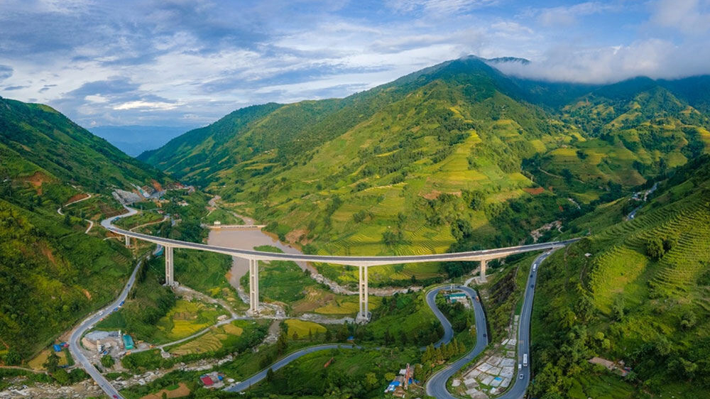 ePass giúp rút ngắn thời gian từ TP Lào Cai đến thị xã Sapa