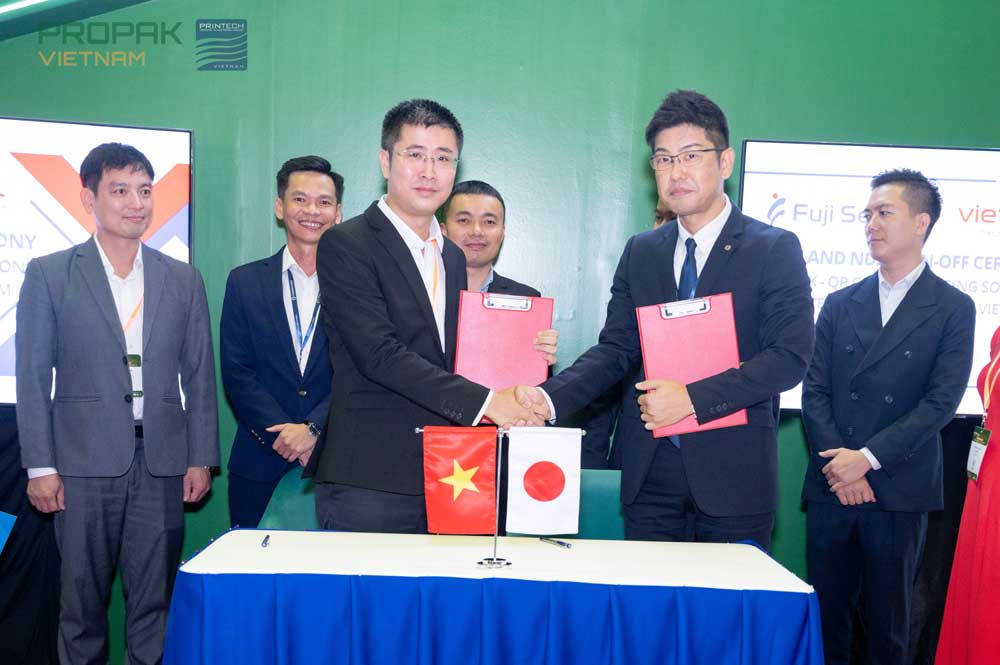 Viettel Telecom hợp tác với Fuji Seal cung cấp giải pháp QRCode vMark