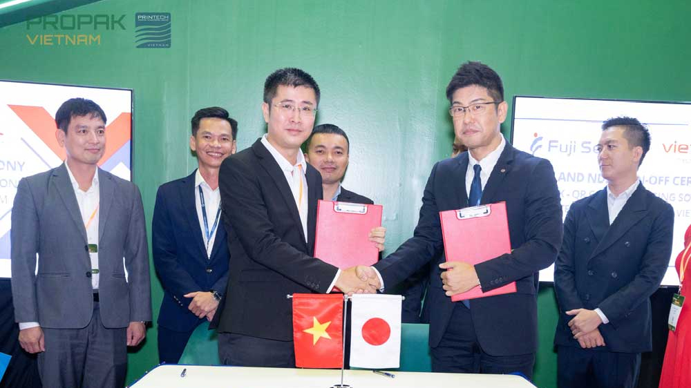 Viettel Telecom hợp tác với Fuji Seal cung cấp giải pháp QRCode vMark