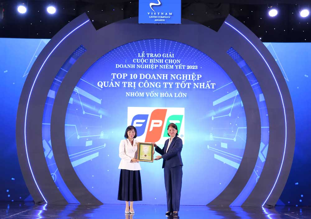 FPT lại nằm trong Top 10 DN lớn có Quản trị công ty tốt nhất năm 2023