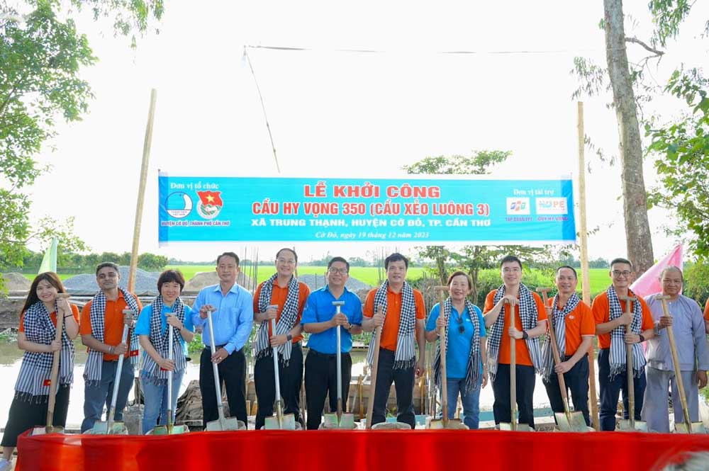 Tập đoàn FPT và Quỹ Hy Vọng khởi công cầu Hy Vọng số 350