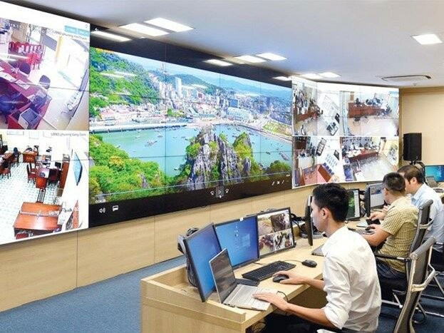 Nhà điều hành trung tâm quản lý quan trắc môi trường Sở TNMT tỉnh Quảng Ninh