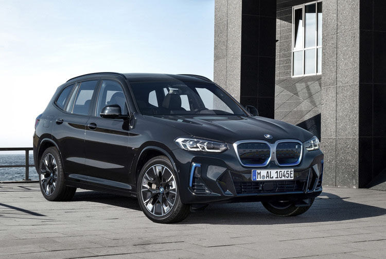 Xe điện BMW iX3 bất ngờ có mặt tại Việt Nam