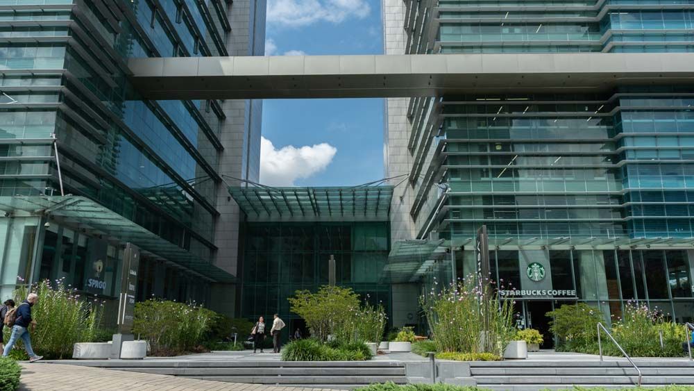 FPT mua lại mảng dịch vụ công nghệ Intertec International