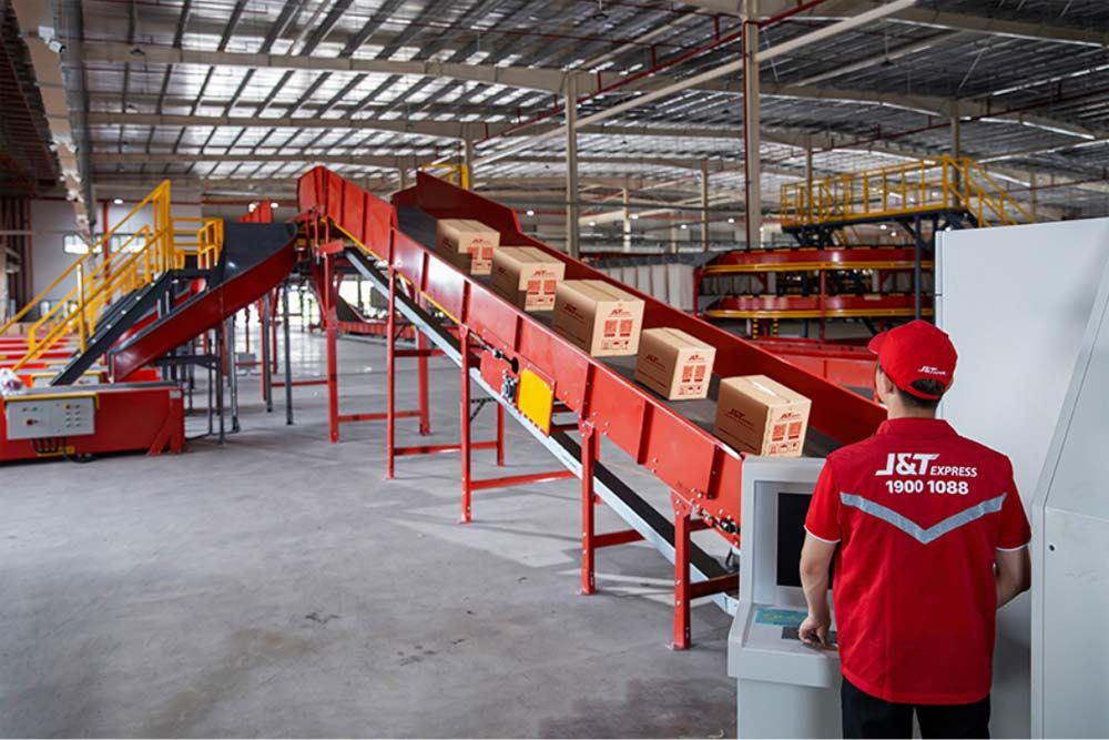 Doanh nghiệp chuyển phát "tăng tốc" cùng xu thế công nghệ tự động hóa