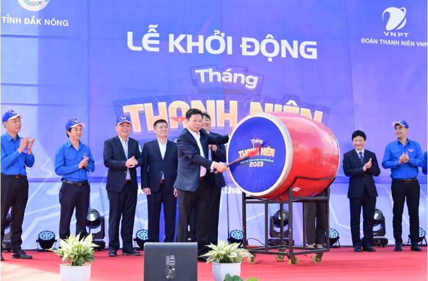 Đoàn Thanh niên