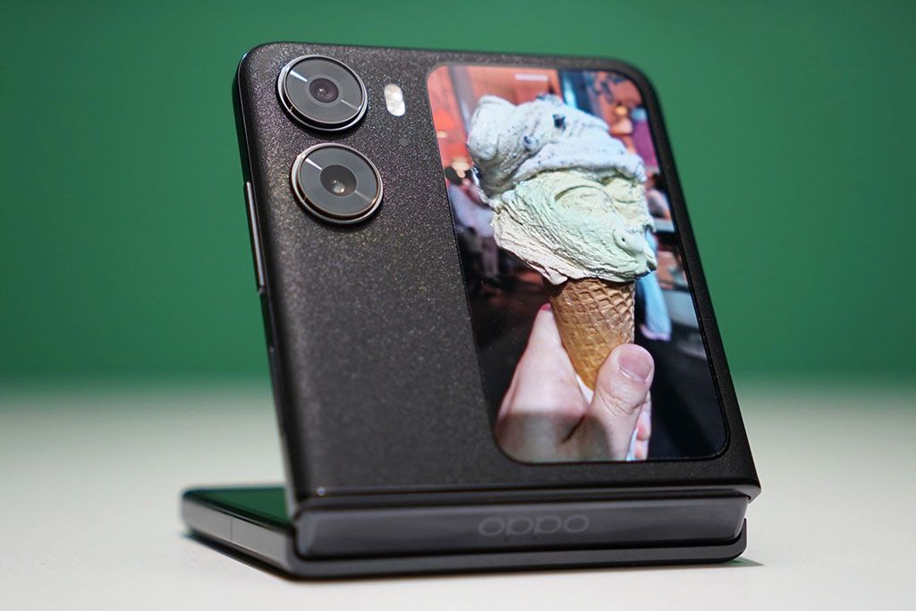 Oppo Find N2 Flip
