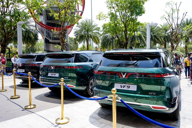 VinFast VF9