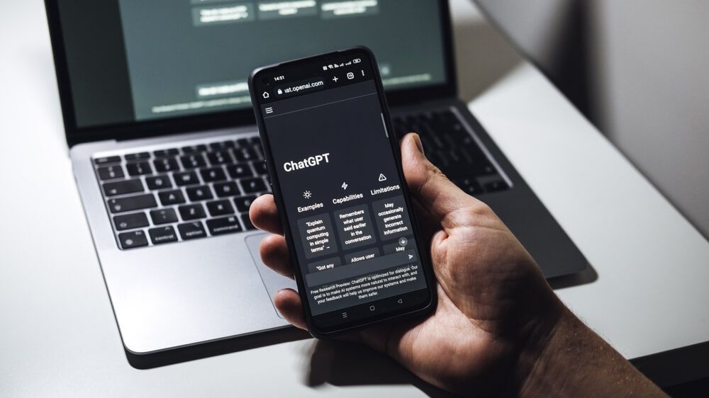 Rủi ro bảo mật khi sử dụng ChatGPT
