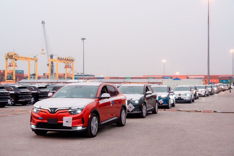 VinFast xuất khẩu 1.879 xe VF 8