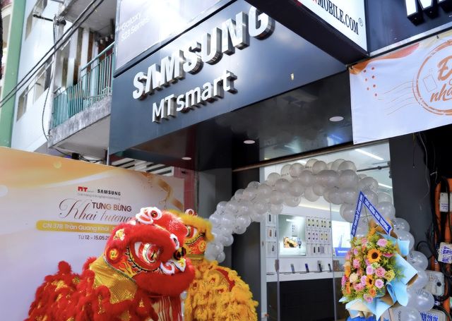 MT Smart hợp tác cùng Samsung ra mắt cửa hàng trải nghiệm cao cấp