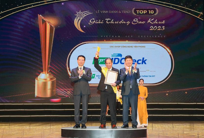 FPT.IDCheck liên tiếp được vinh danh tại các giải thưởng danh giá