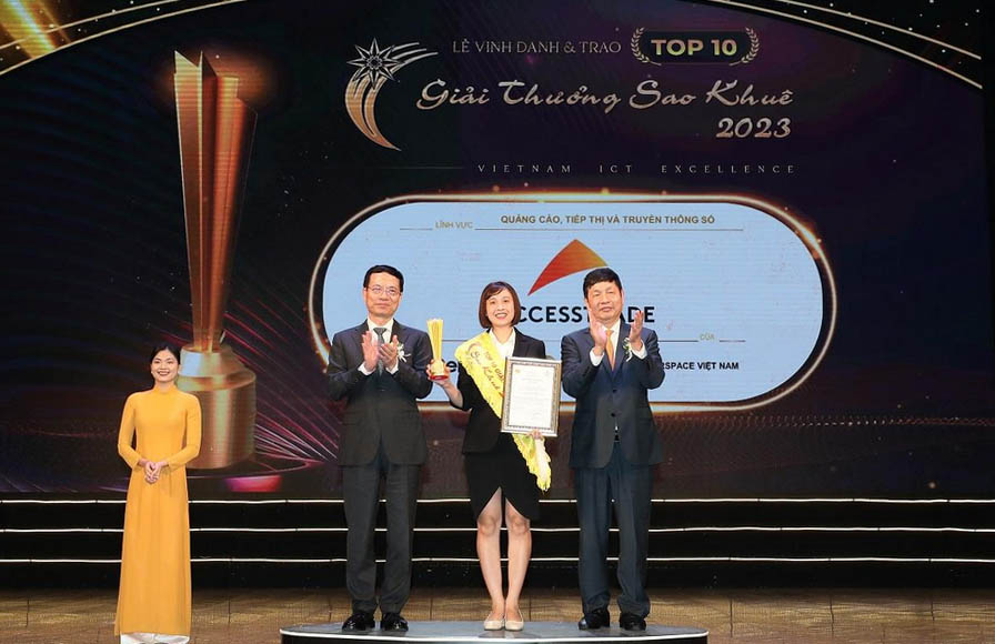 ACCESSTRADE Việt Nam thắng lớn với danh hiệu top 10 xuất sắc nhất Sao Khuê 2023
