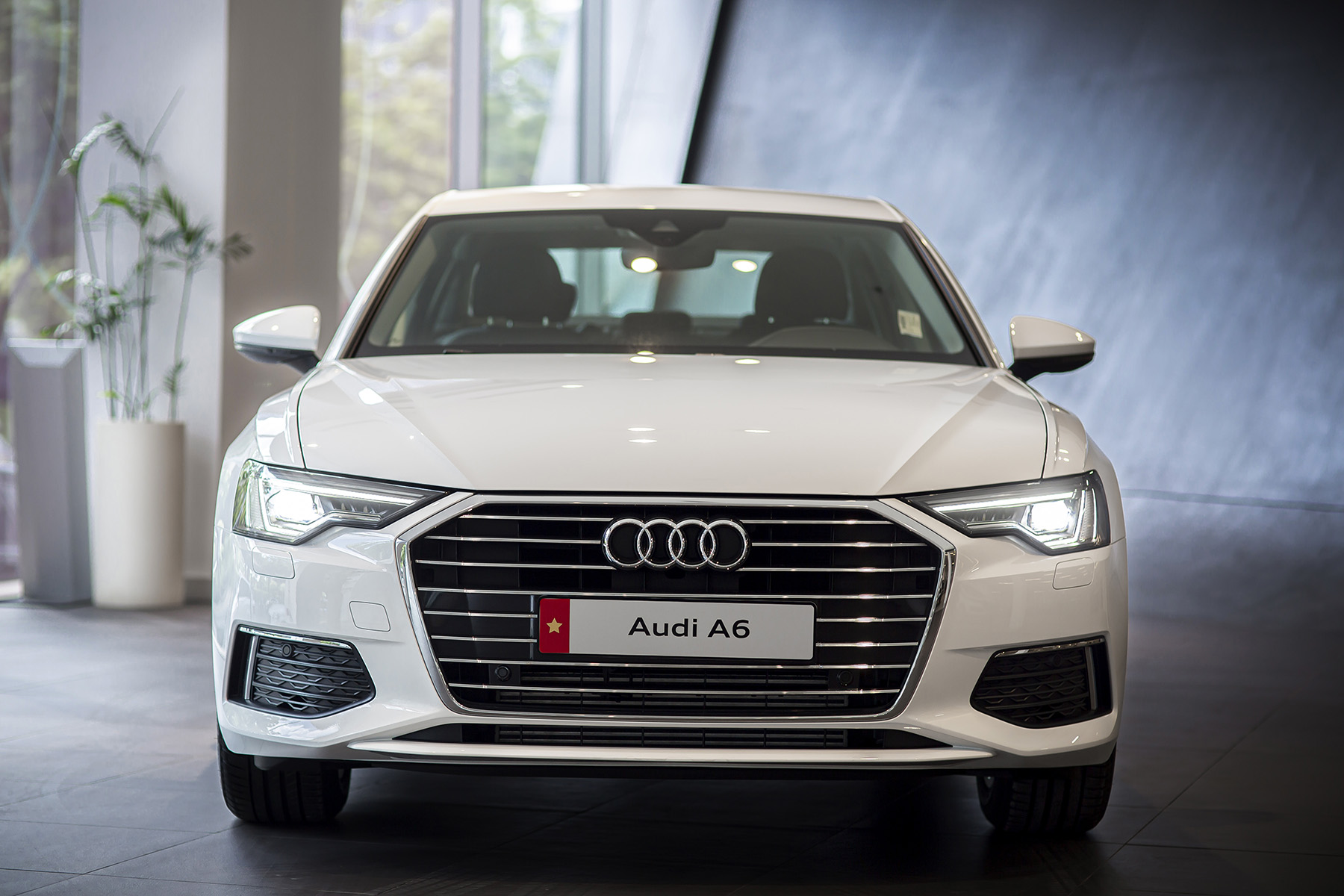 Audi Việt Nam triệu hồi xe