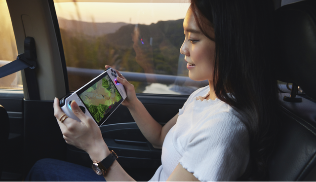 Asus mở bán máy chơi game cầm tay ROG Ally, giá 17,99 triệu đồng