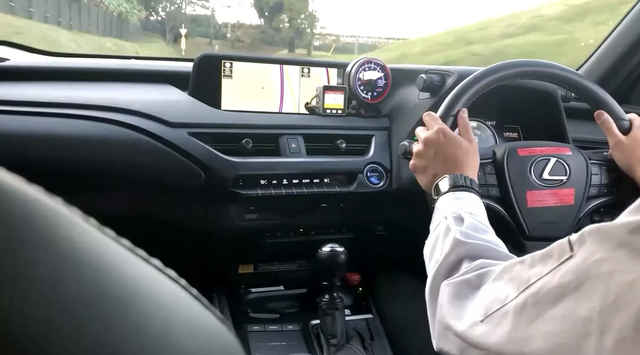 Toyota muốn làm hộp số sàn cho ô tô điện