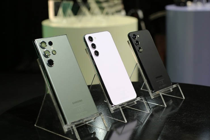 Galaxy S23 đã giúp Samsung vượt mặt Apple trong quý 1/2023