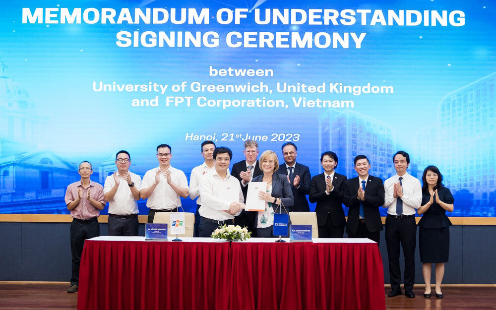 FPT ký kết thỏa thuận hợp tác toàn diện với Đại học Greenwich