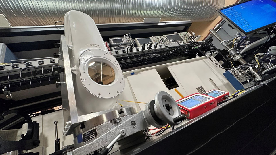 kết nối internet bằng laser