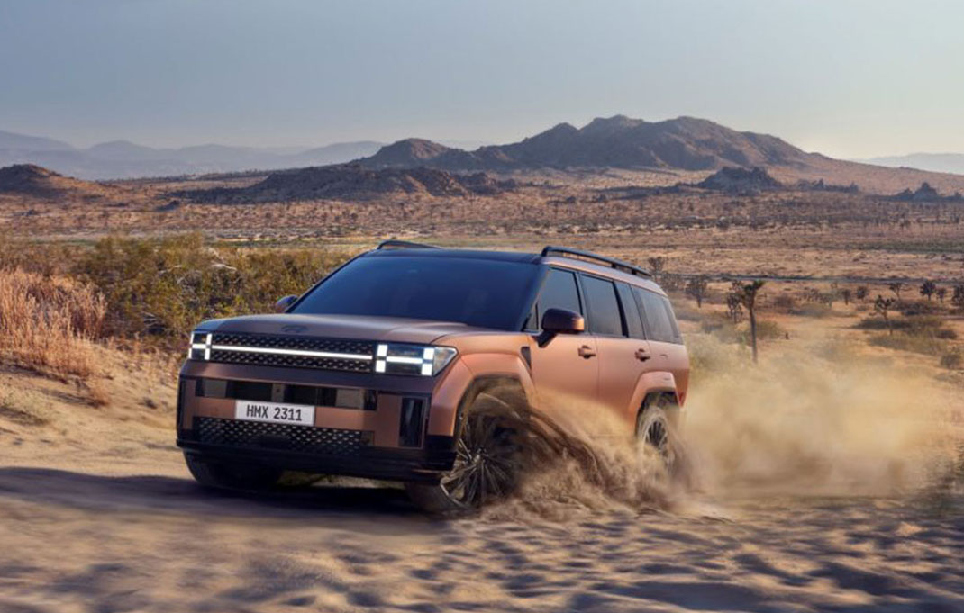 Hyundai Santa Fe 2024 lộ diện, đậm phong cách Land Rover