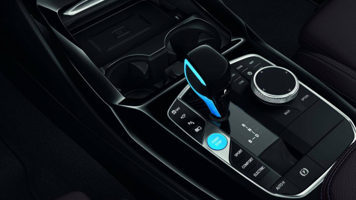 BMW iX3 2023