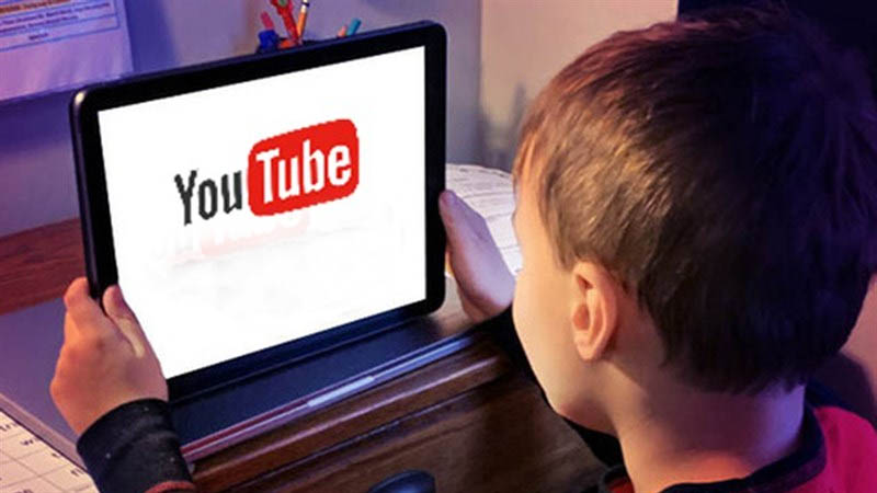 YouTube bị tố phát quảng cáo nhắm đến trẻ em