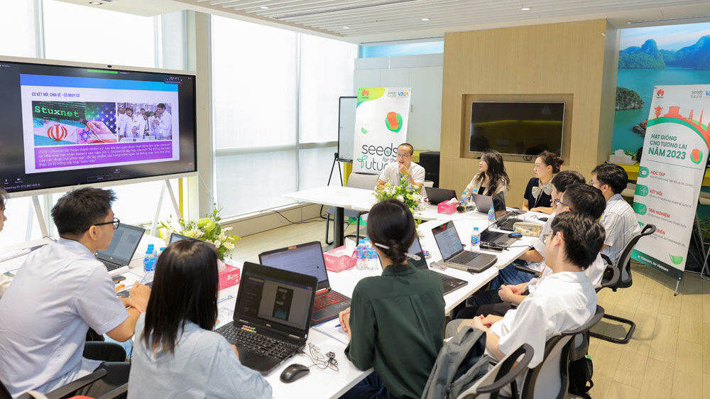 4 sinh viên có cơ hội nhận giải thưởng khởi nghiệp 100.000 USD