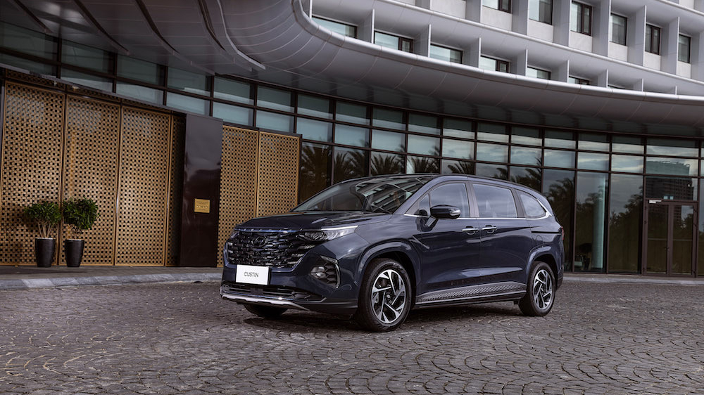 Hyundai Custin "tham chiến" ở phân khúc MPV cỡ trung