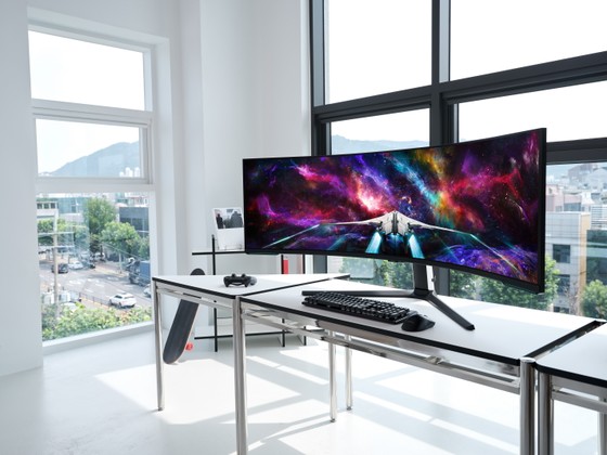 Samsung ra mắt màn hình gaming Odyssey Neo G9 57 inch
