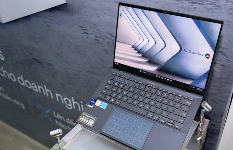 Asus ExpertBook B9 OLED đã được bán tại Việt Nam, giá 49,99 triệu đồng
