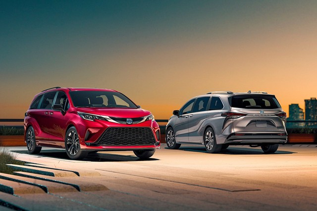 Toyota Sienna 2024 bản nâng cấp mới có giá từ 906 triệu đồng