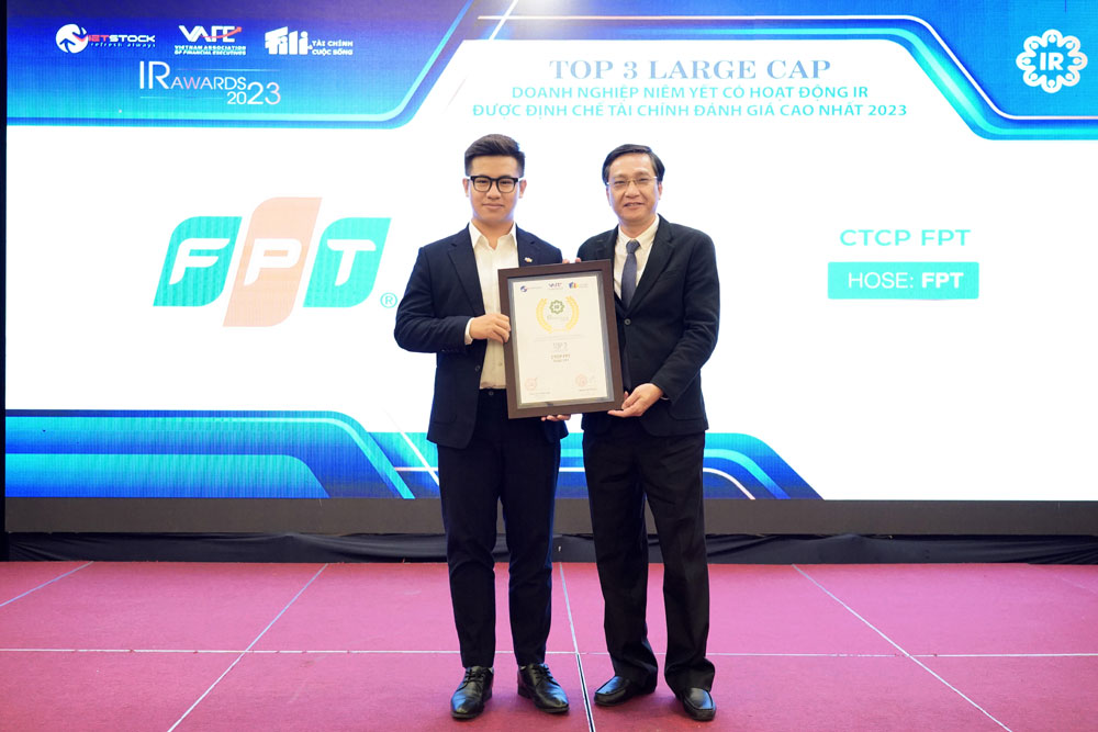 FPT giành “cú đúp” giải thưởng tại IR Awards 2023