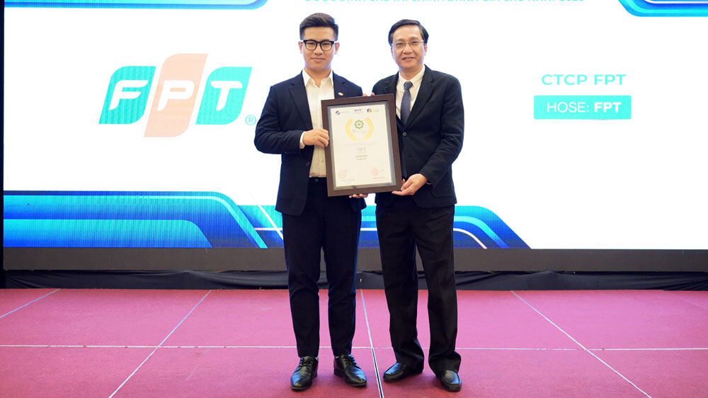 FPT giành “cú đúp” giải thưởng tại IR Awards 2023