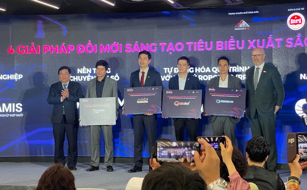Công bố chủ đề Chương trình Thách thức Đổi mới sáng tạo Việt Nam 2024