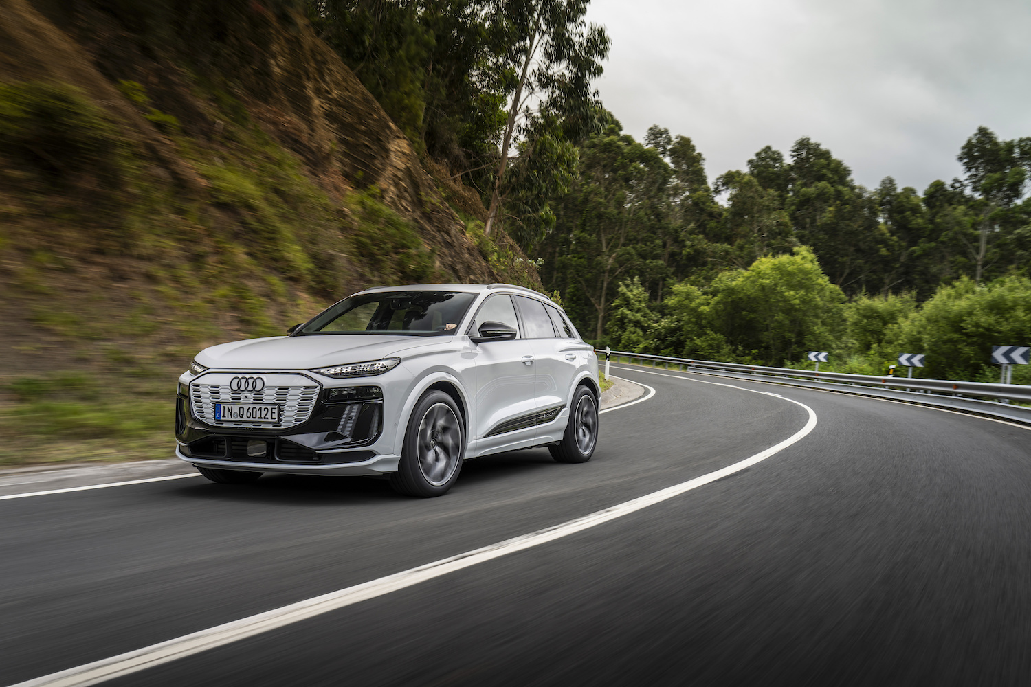  Audi Q6 e-tron